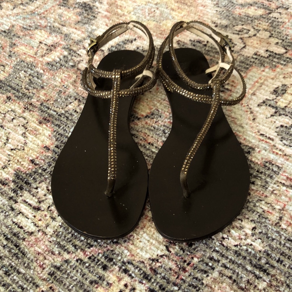 Pelle Moda Sandals